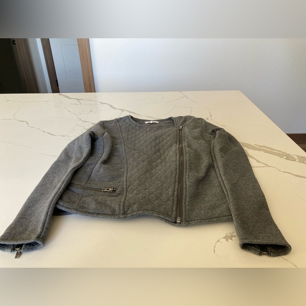Women Athleta Belvedere Moto Jacket Gray silver Asymmetrical Zip Quilted Pocket